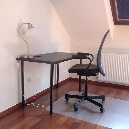 Queen Zita Apt 130 M2 Near Chain Bridge Budapest