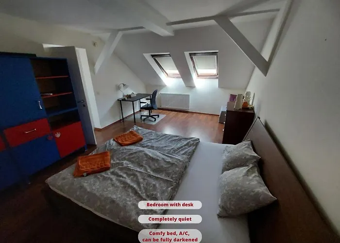 Queen Zita 130 M2 Near Chain Bridge * بودابست